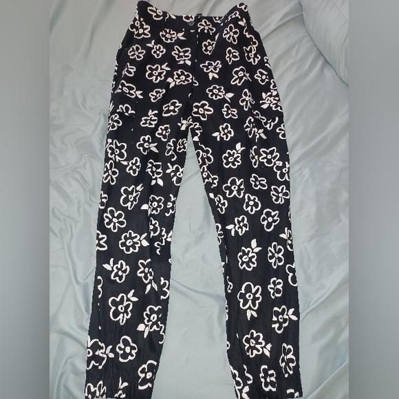 Cargo pants - Picture 4 of 4